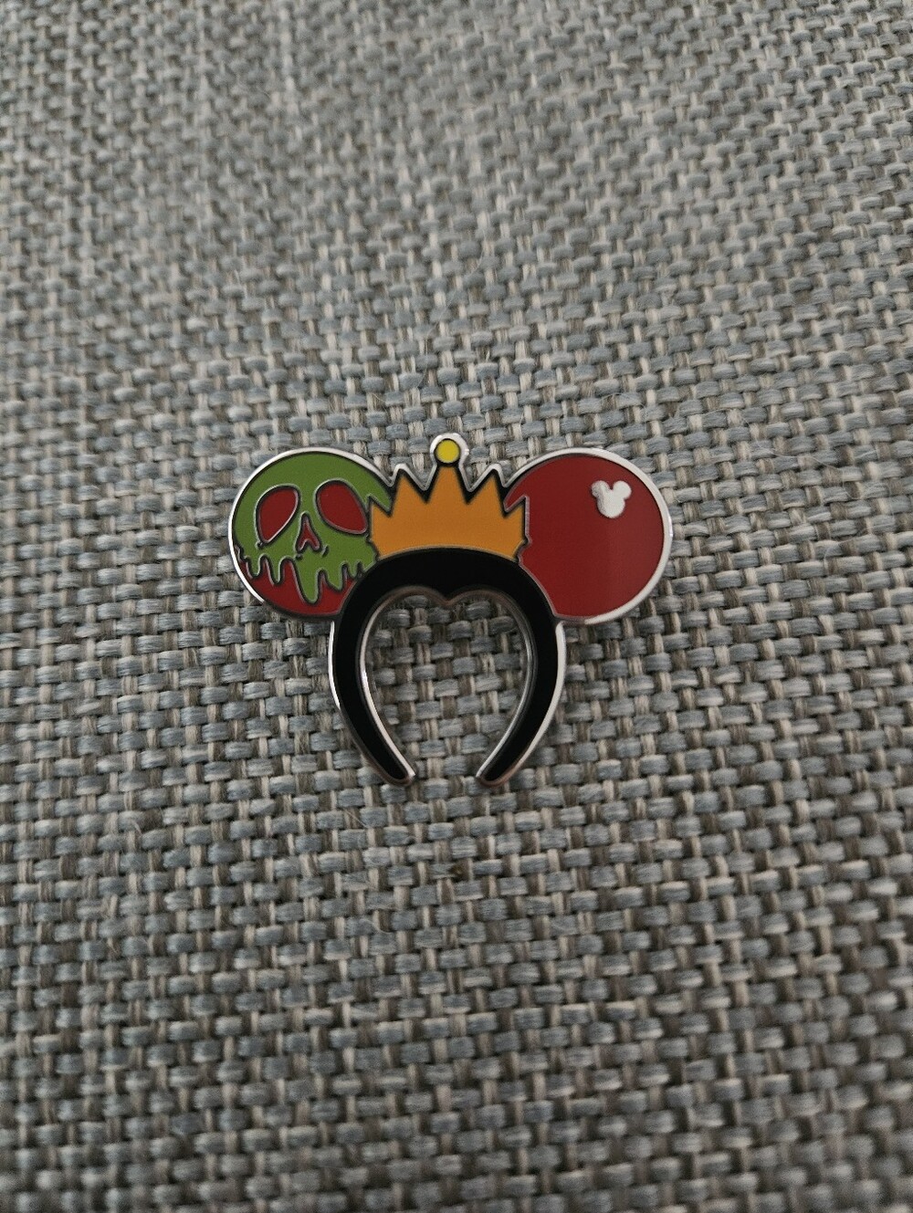 Disneyland Evil Queen Headband Hidden Mickey Pin